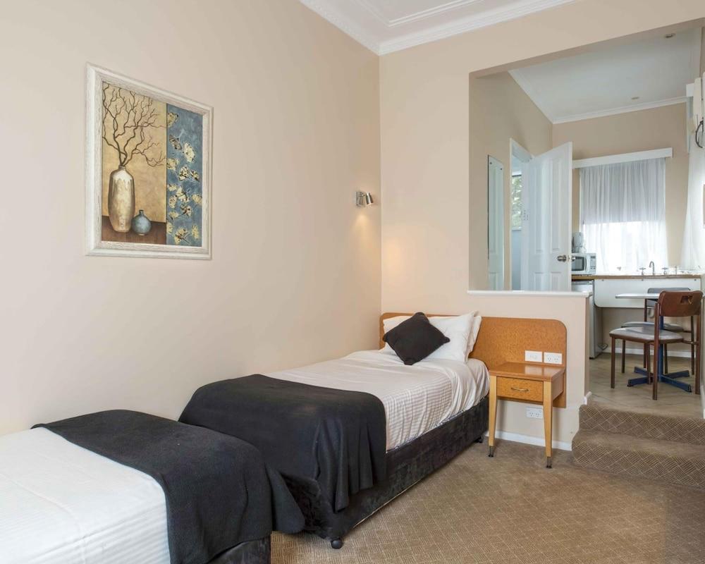 קטומבה Blue Mountains Heritage Motel מראה חיצוני תמונה
