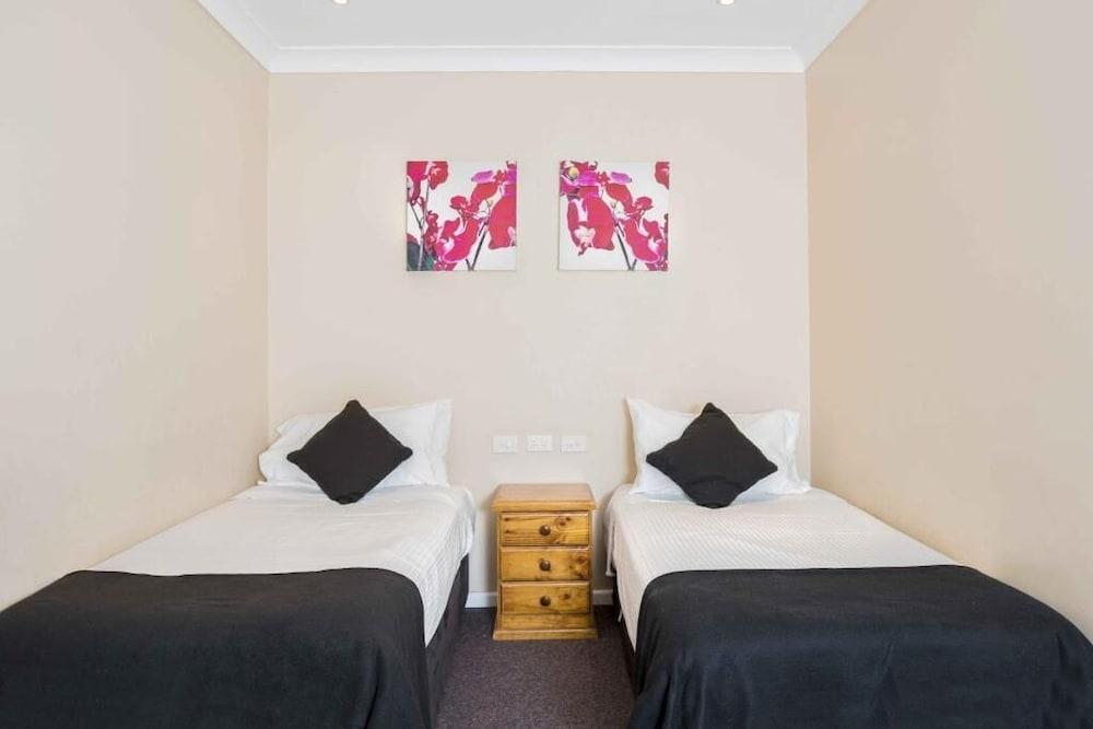 קטומבה Blue Mountains Heritage Motel מראה חיצוני תמונה