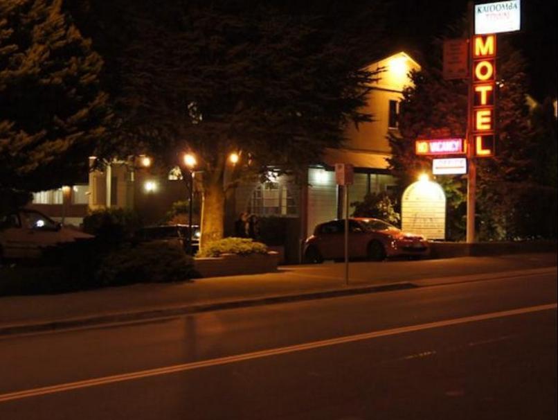 קטומבה Blue Mountains Heritage Motel מראה חיצוני תמונה